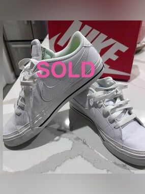Nike Court Legacy NN Sneakers White Women’s Size 8 EU 39 Casual Low Top